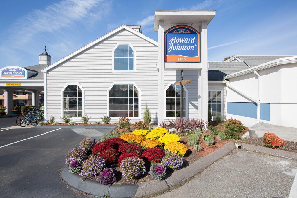 Howard Johnson By Wyndham Mystic Exterior foto
